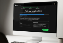 Tampilan dasbor Spotify for Artists bagian pitching lagu untuk playlist editorial.